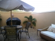 Cozy & Private patio