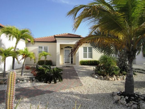 Private Home for Sale in Las Campeonas, Aruba