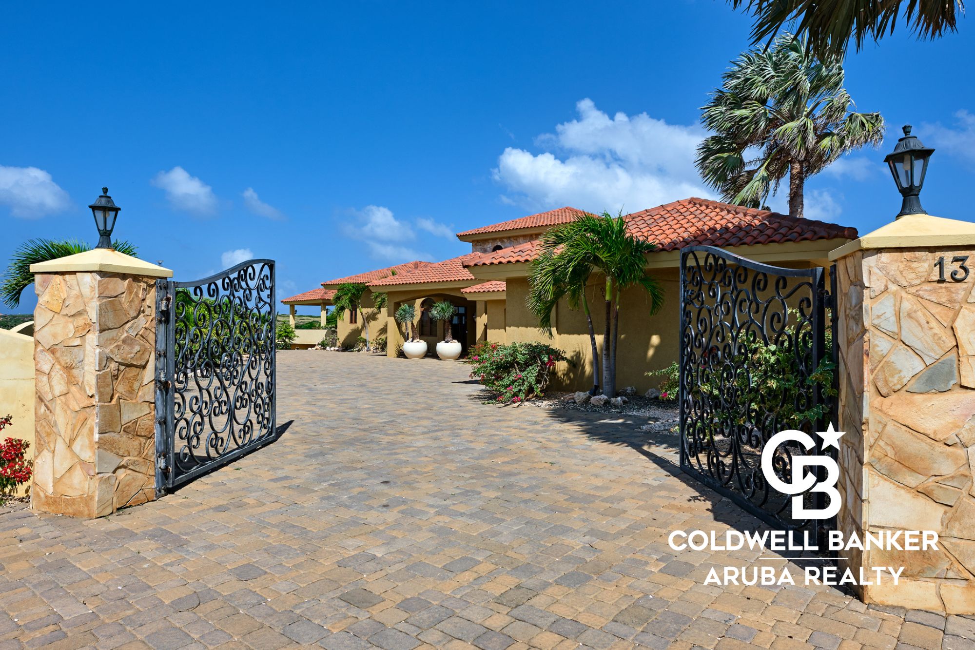 Aruba Real Estate for Sale in Gated Community La Colina Hacienda