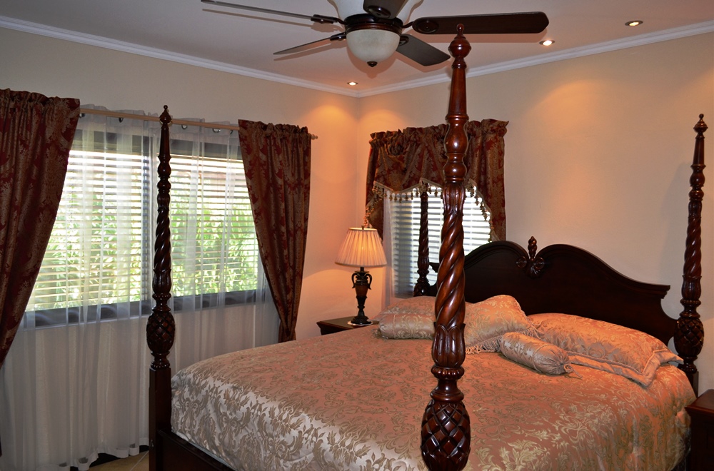 Aruba Real Estate for Sale in Gated Community Amazing Gold Coast Villa